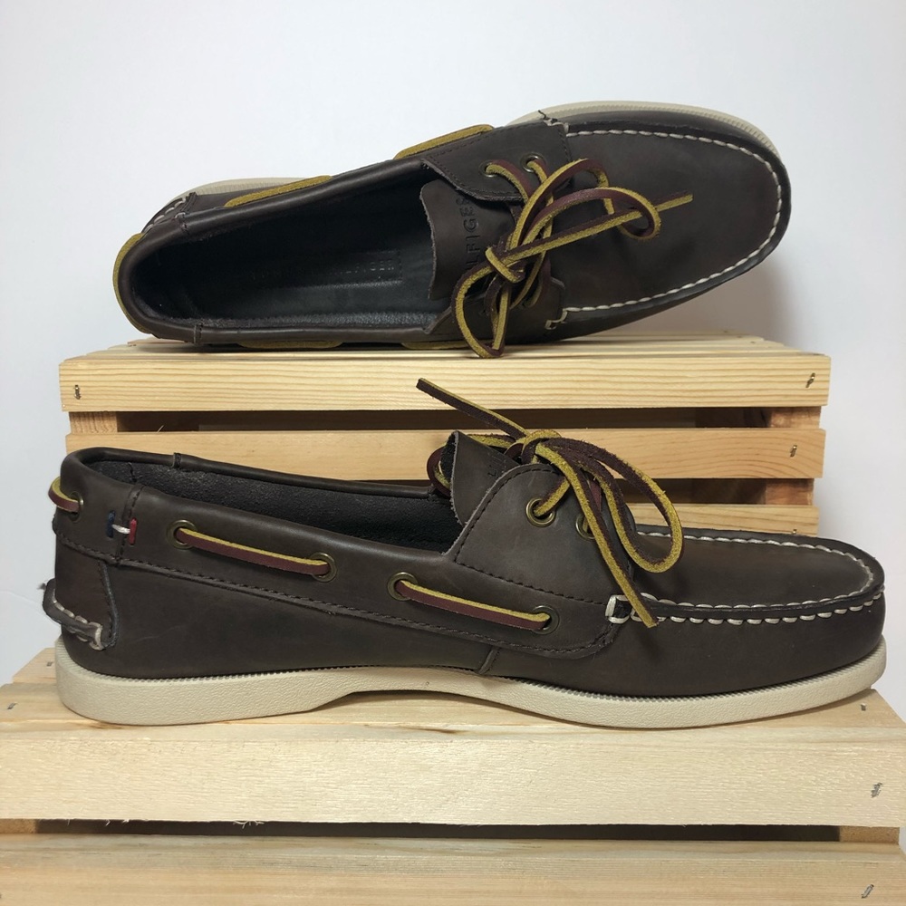 Tommy Hilfiger Boat Shoe loafer Coffee Bean SZ 9